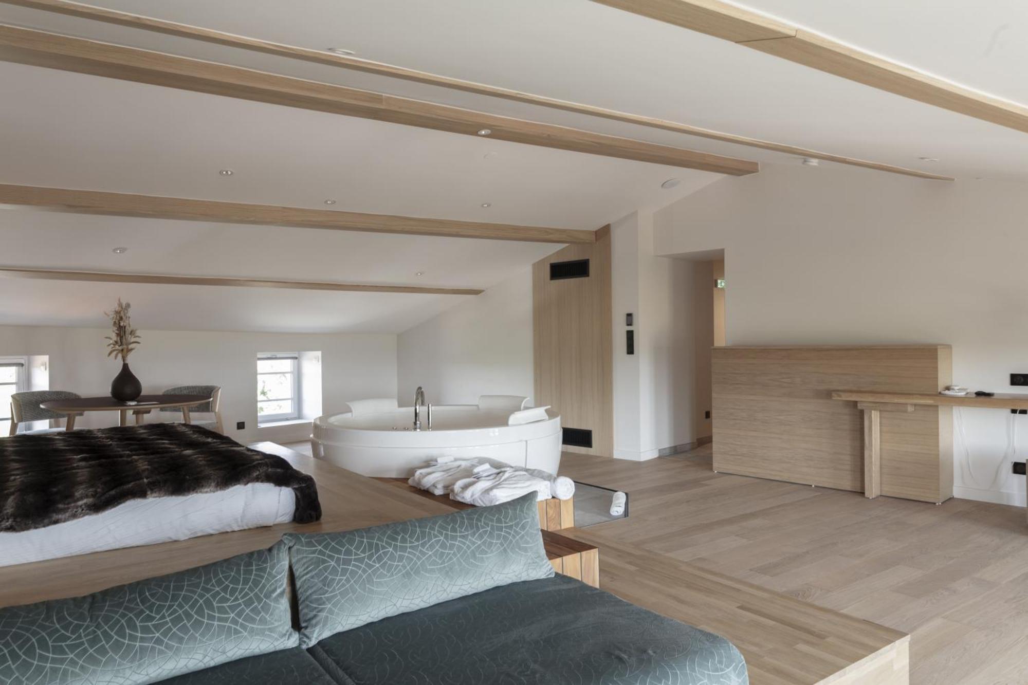 Hotel & Restaurant Origines Par Adrien Descouls - Teritoria Le Broc  Kültér fotó
